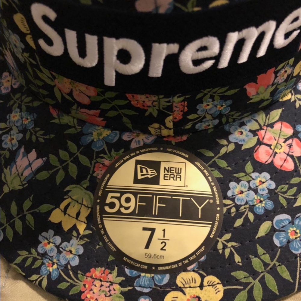 Supreme New Era Floral Hat(never worn) - Picture 2 of 4